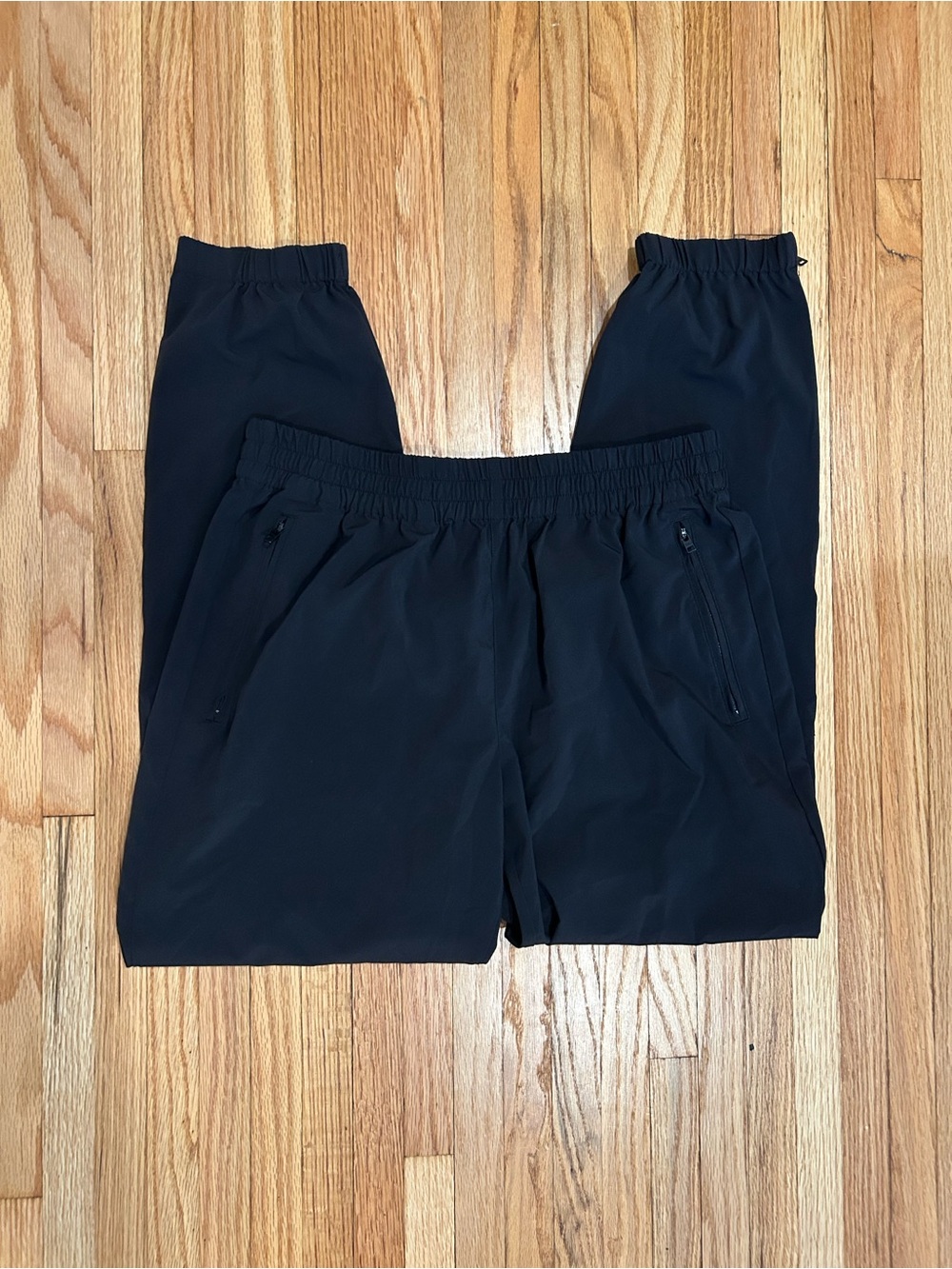 Aritzia TNA Black Track pant Joggers